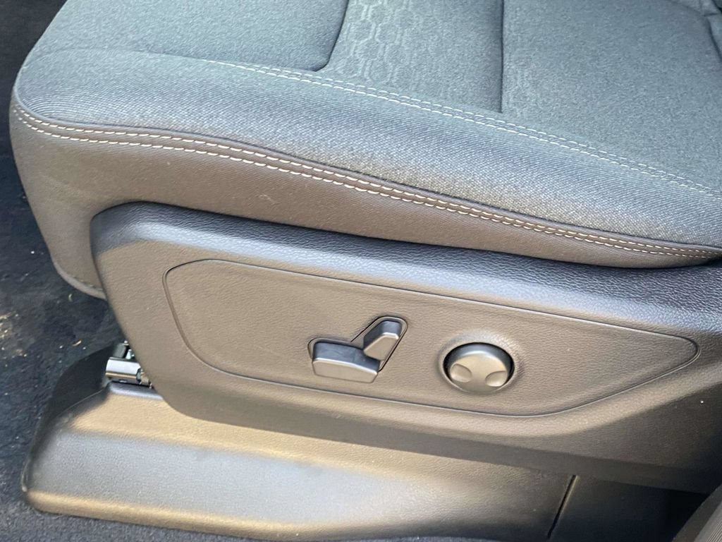 New 2026 RAM 1500 Big Horn AWD/4WD image 17