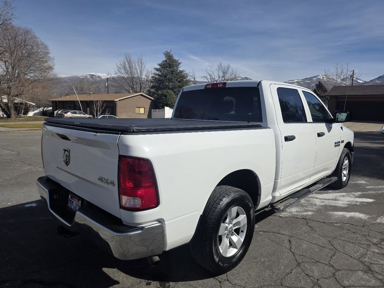 Used 2016 RAM 1500 ST w/ SXT Appearance Group AWD/4WD image 3