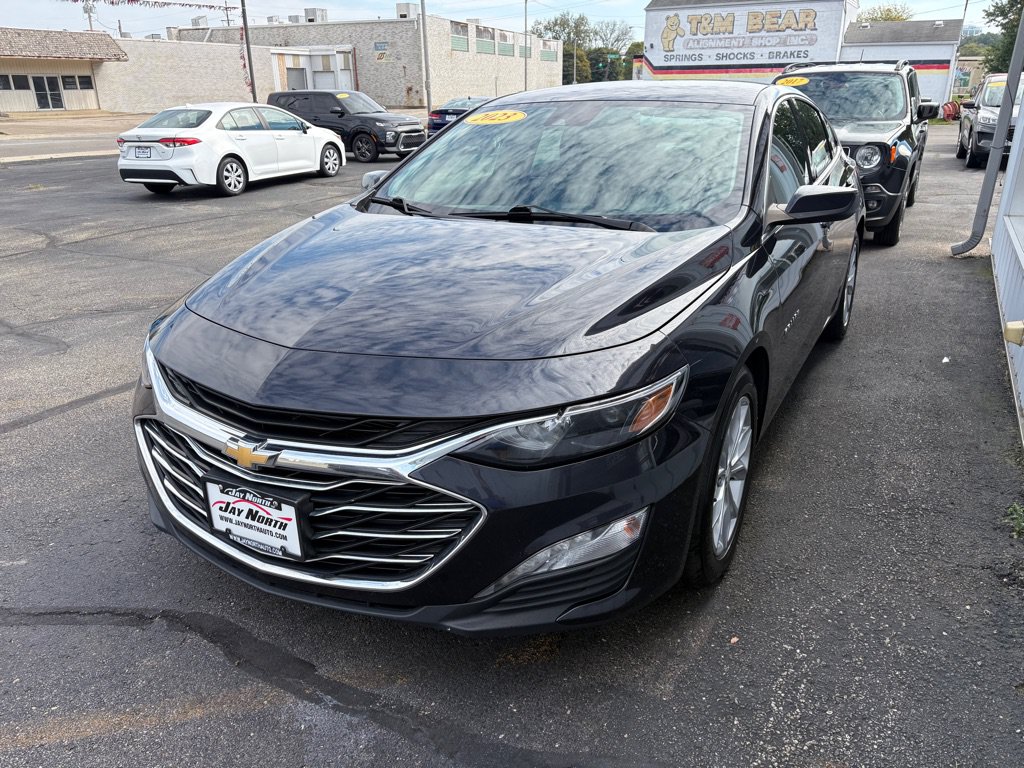 Used 2023 Chevrolet Malibu LT FWD image 6