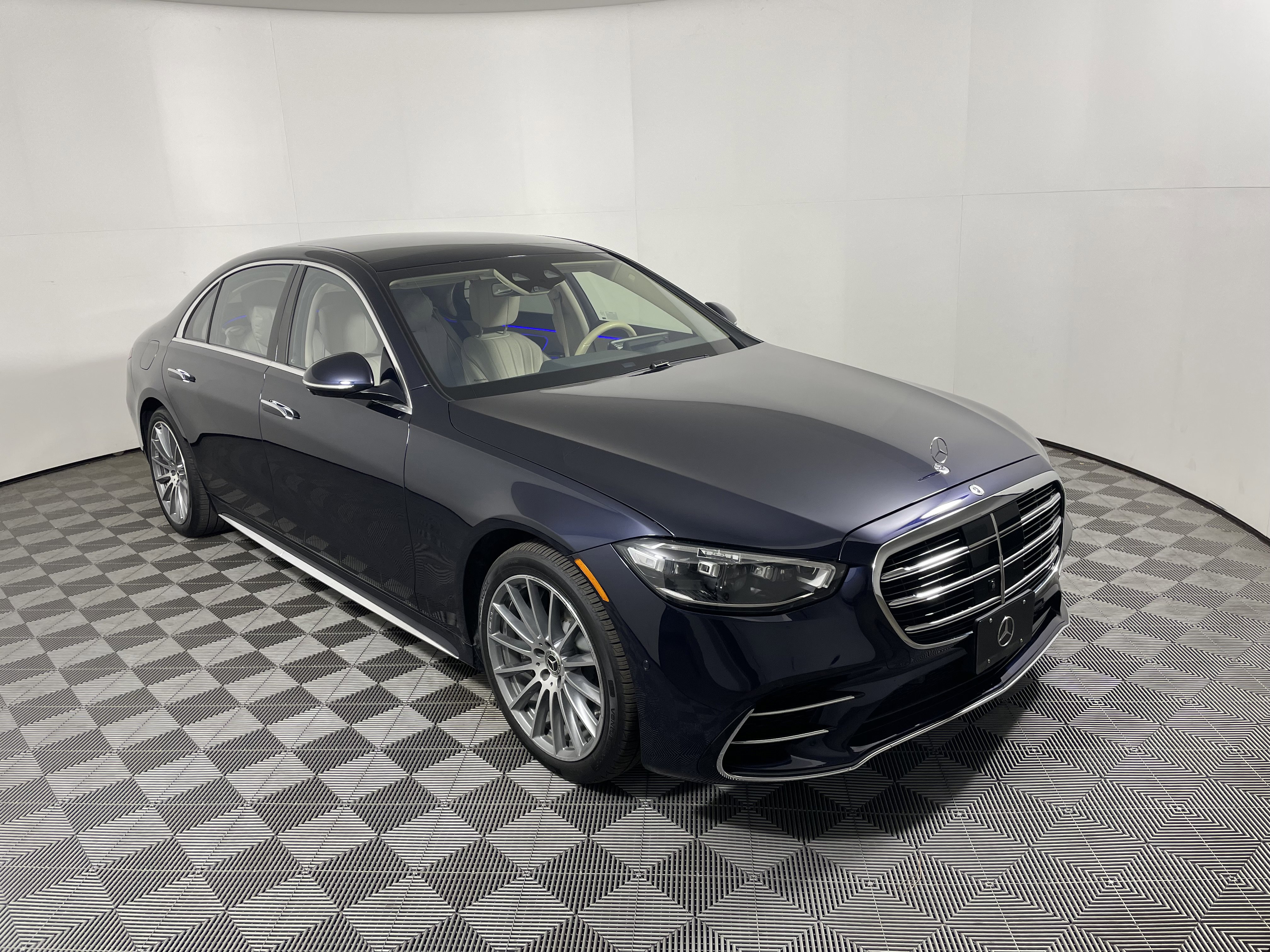 Certified 2022 Mercedes-Benz S 580 4MATIC Sedan image 7