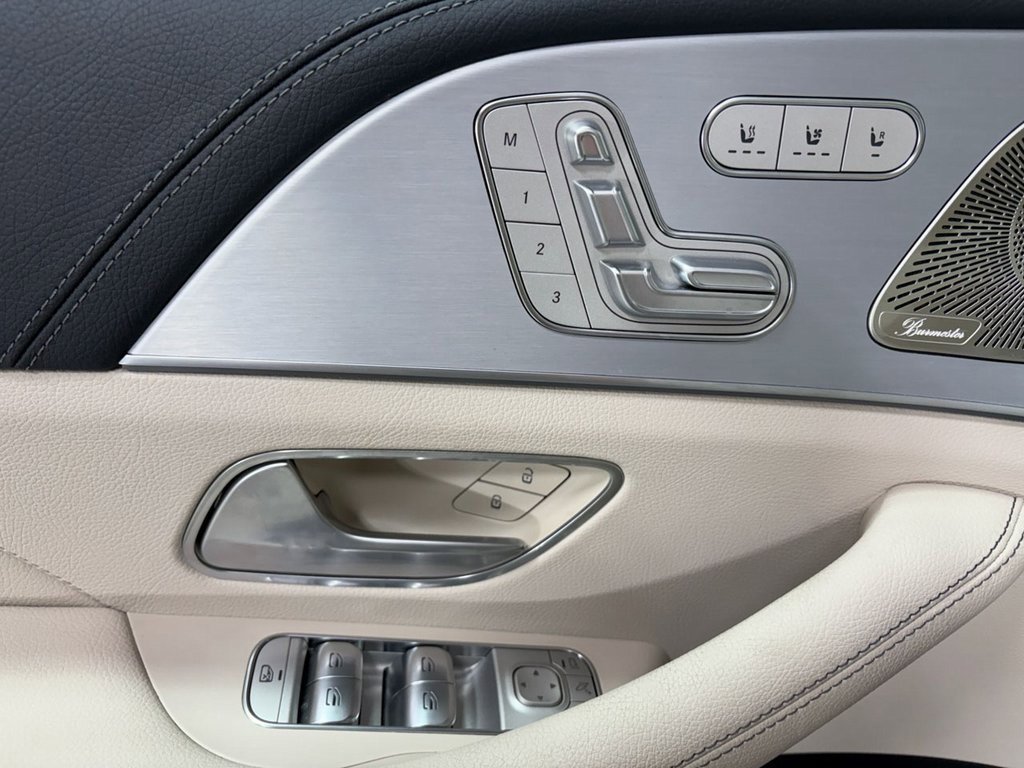 Used 2024 Mercedes-Benz GLE 450e 4MATIC image 6