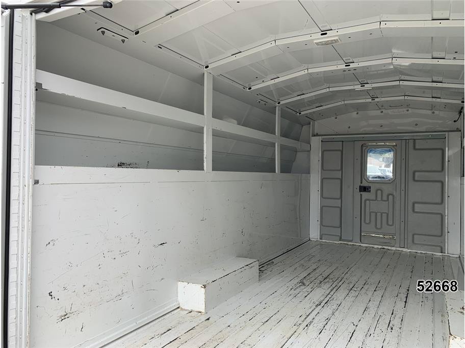 Used 2023 Ford E-450 and Econoline 450 Super Duty w/ Power Windows & Locks Group RWD image 12