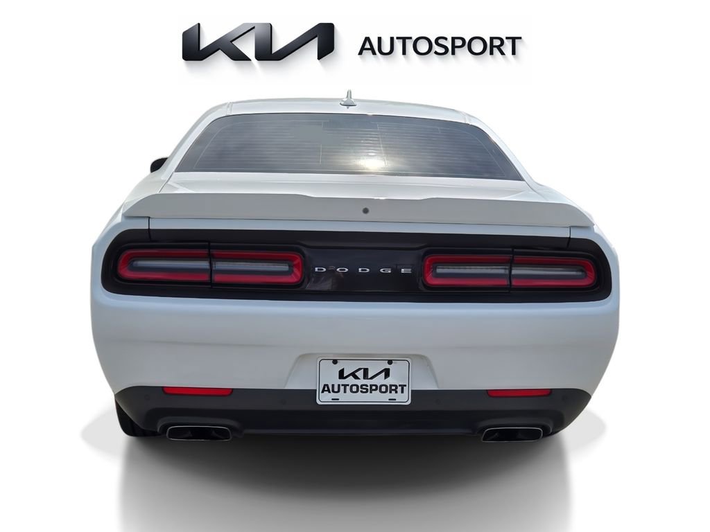 Used 2022 Dodge Challenger R/T w/ Plus Package RWD image 9