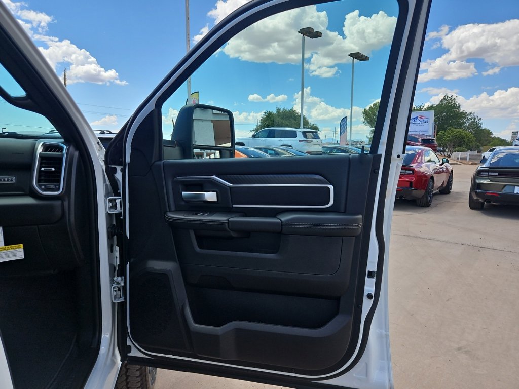 New 2026 RAM 2500 Big Horn AWD/4WD image 14