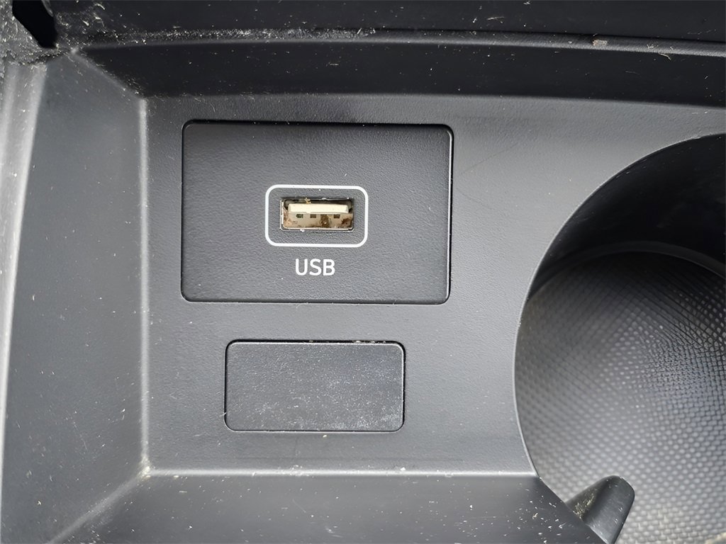 Used 2023 Hyundai Santa Fe SE image 33