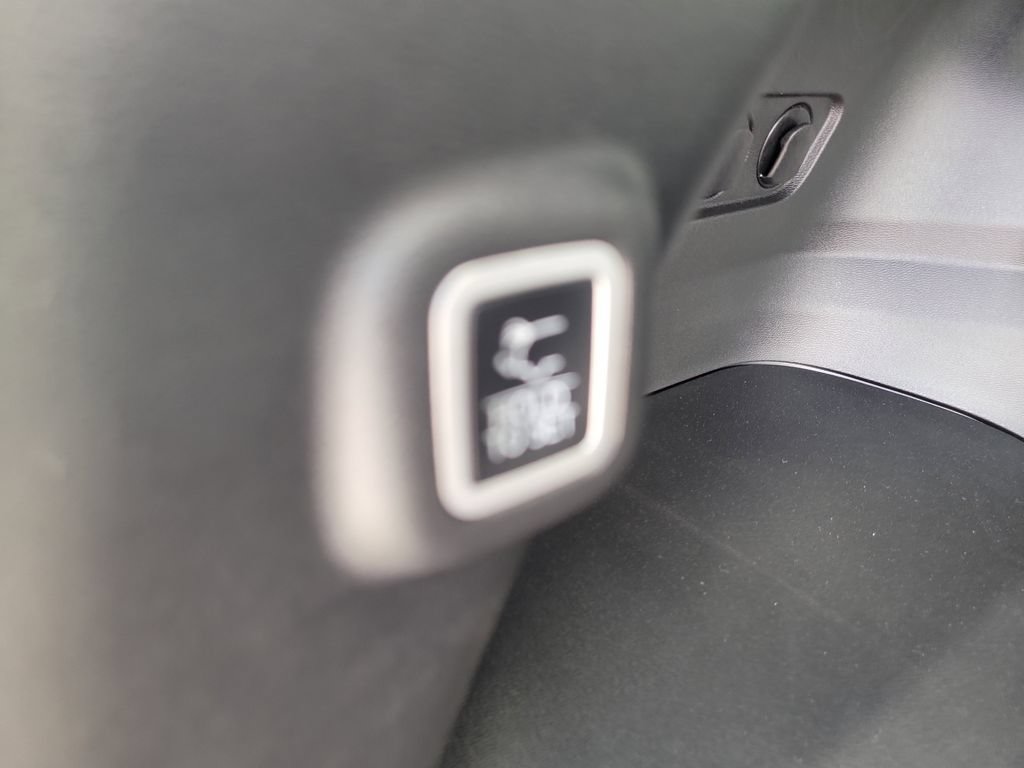 New 2026 Jeep Cherokee Limited AWD/4WD image 12