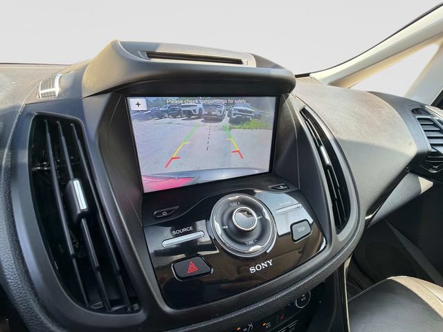 Used 2017 Ford C-MAX Energi Titanium w/ Equipment Group 501A FWD image 23