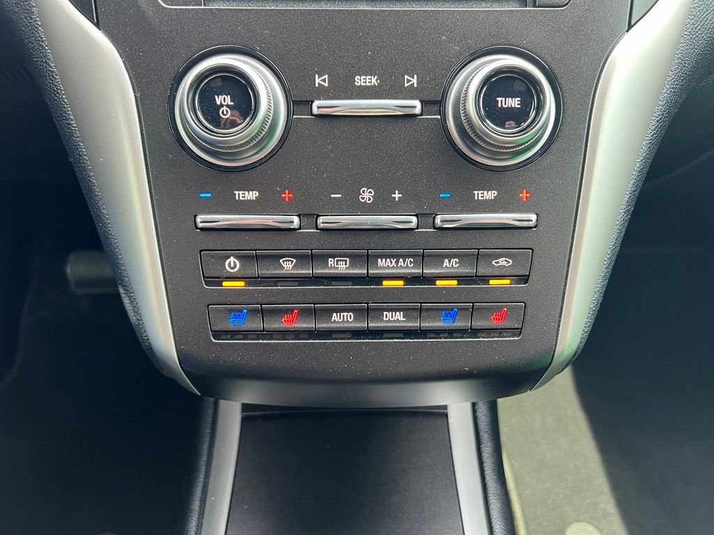 Used 2019 Lincoln MKC Reserve w/ MKC Technology Package FWD image 29
