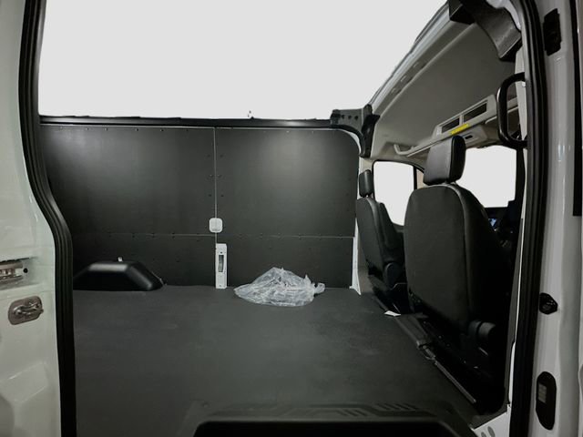 New 2026 Ford Transit 250 148 Medium Roof Extended AWD w/ Load Area Protection Package image 27