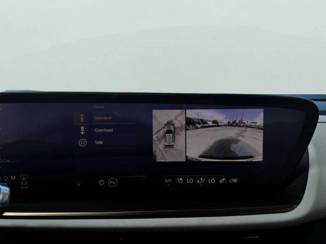 Used 2024 Buick Envision Avenir image 34