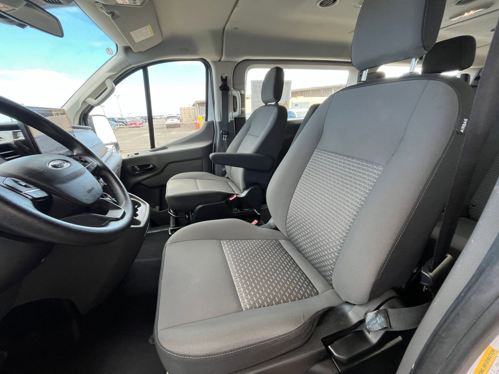 Used 2024 Ford Transit 350 XLT RWD image 25