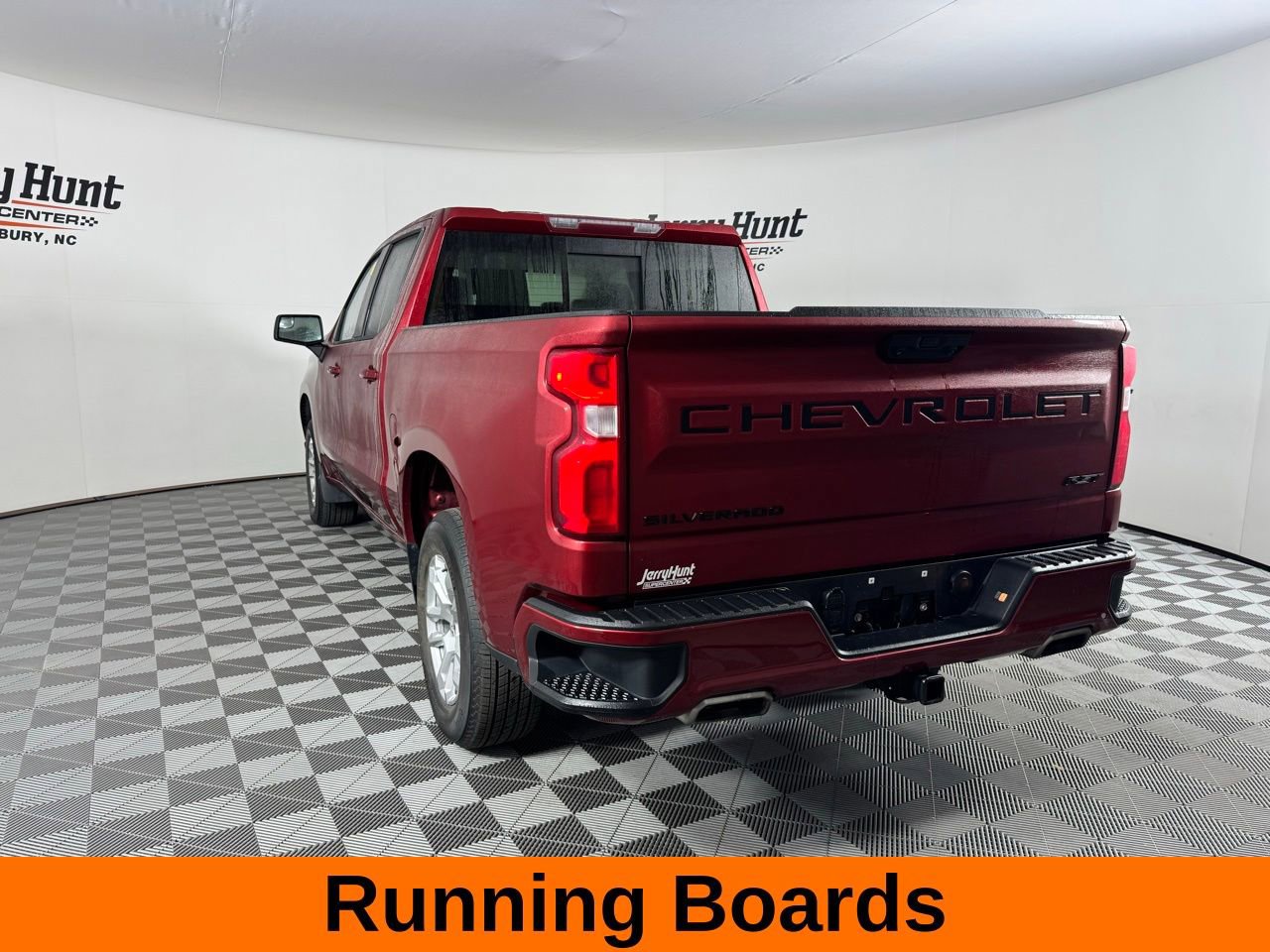Used 2022 Chevrolet Silverado 1500 RST w/ Convenience Package II image 9