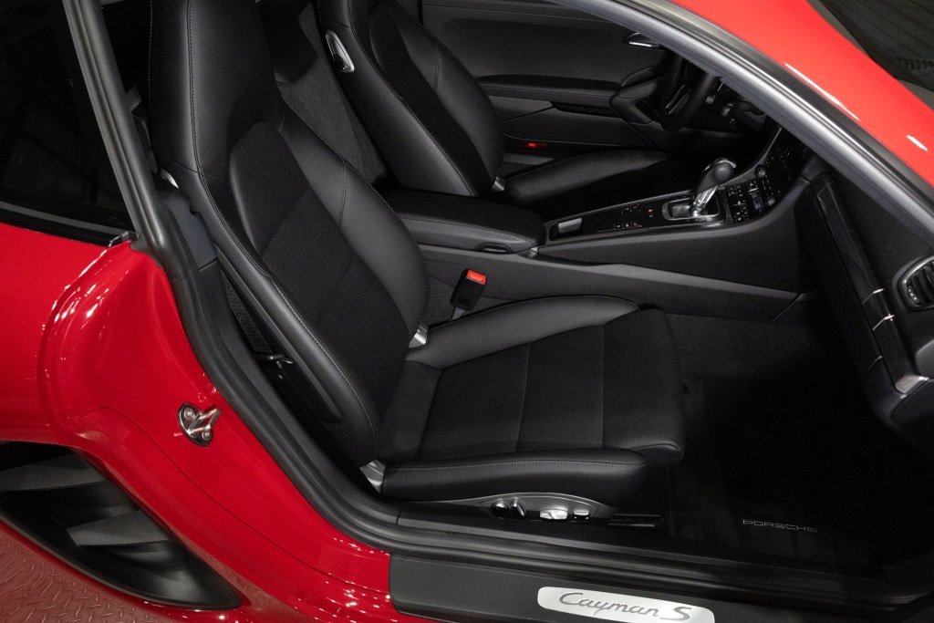 Used 2019 Porsche 718 Cayman S image 35