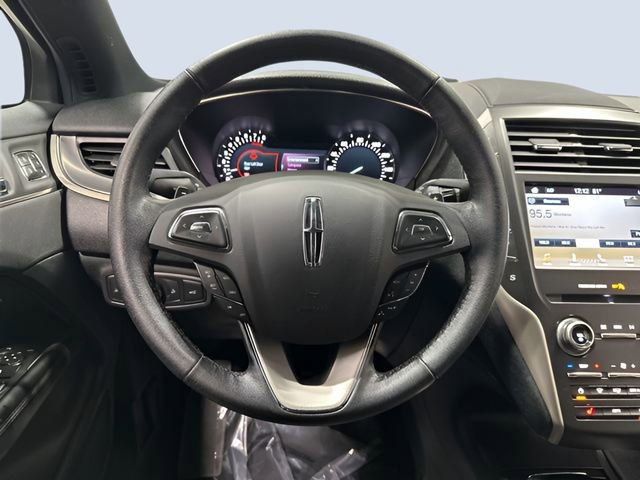 Used 2017 Lincoln MKC Premiere image 17