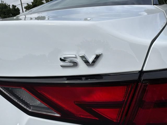 Used 2022 Nissan Sentra SV FWD image 10