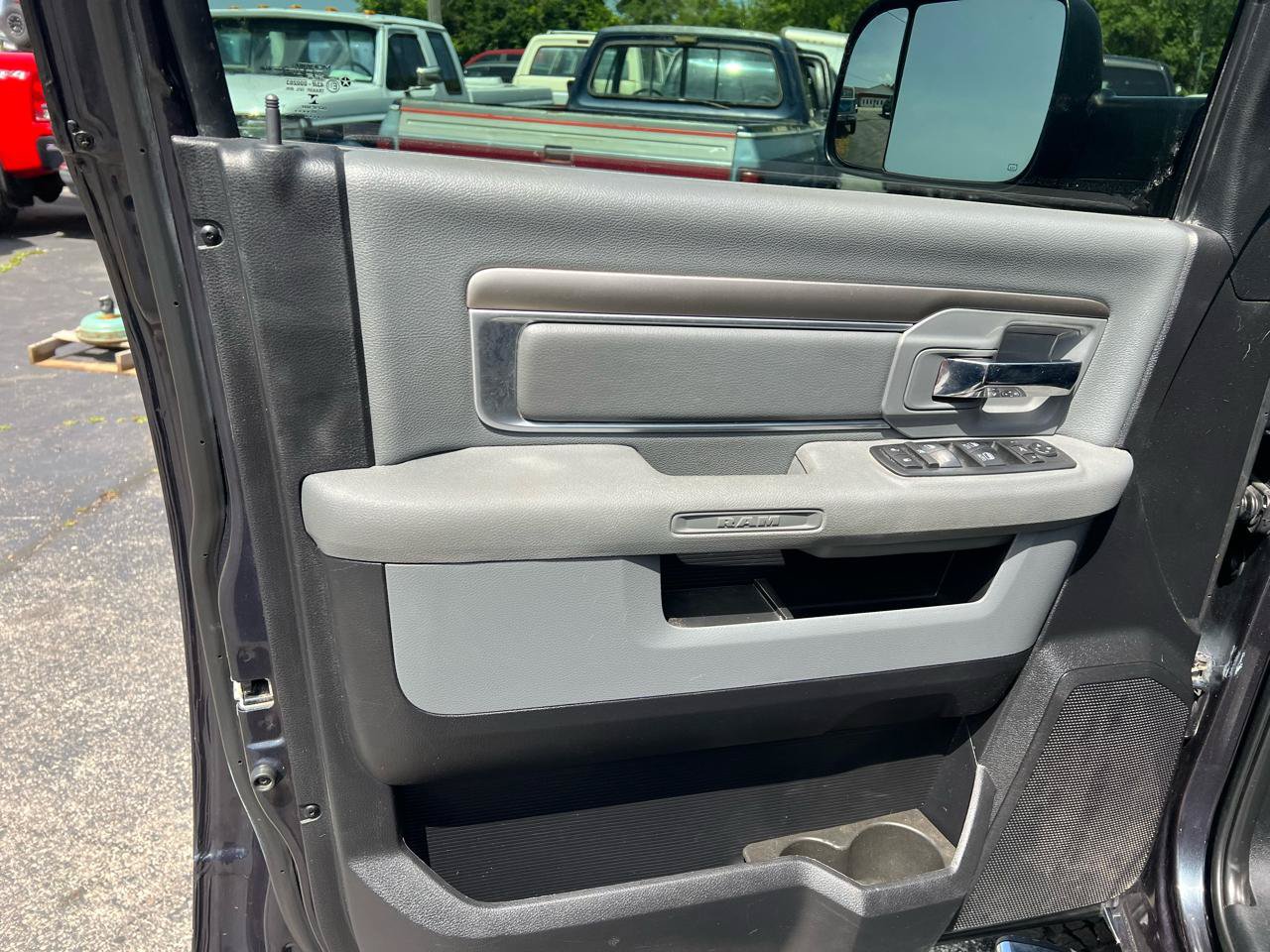 Used 2016 RAM 2500 Outdoorsman AWD/4WD image 9