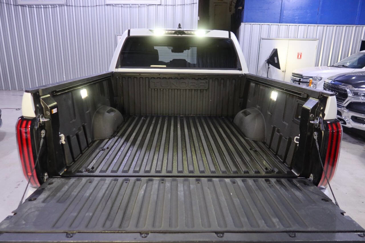 Used 2025 Toyota Tundra Platinum AWD/4WD image 26