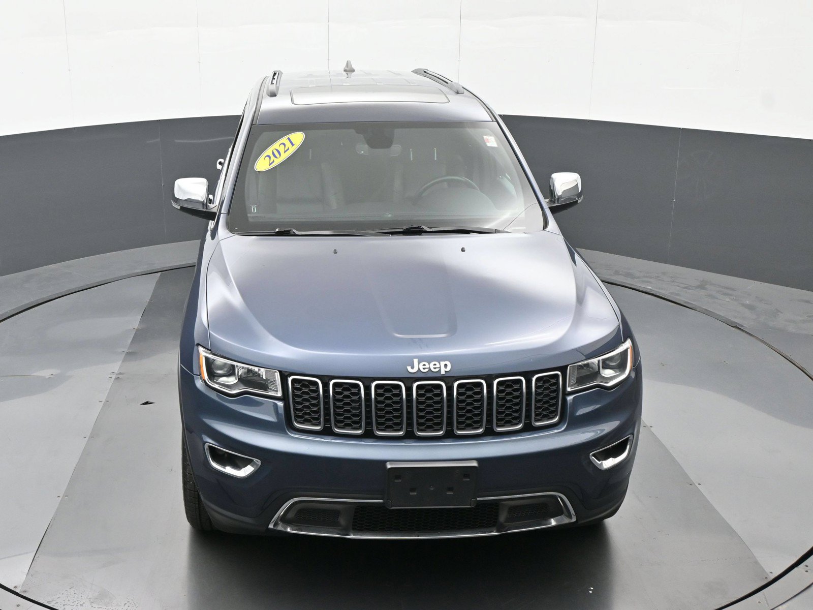 Used 2021 Jeep Grand Cherokee Limited AWD/4WD image 34