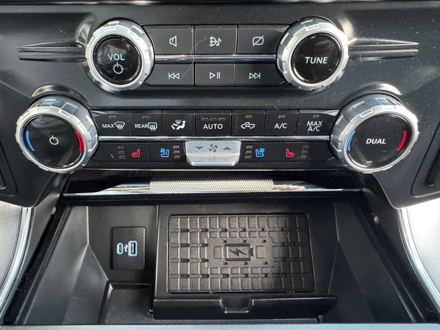 Used 2023 Ford F150 Platinum w/ Equipment Group 701A High AWD/4WD image 31
