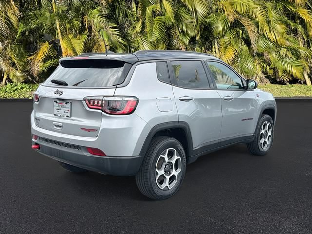 Used 2022 Jeep Compass Trailhawk w/ Trailhawk Convenience Group AWD/4WD image 5
