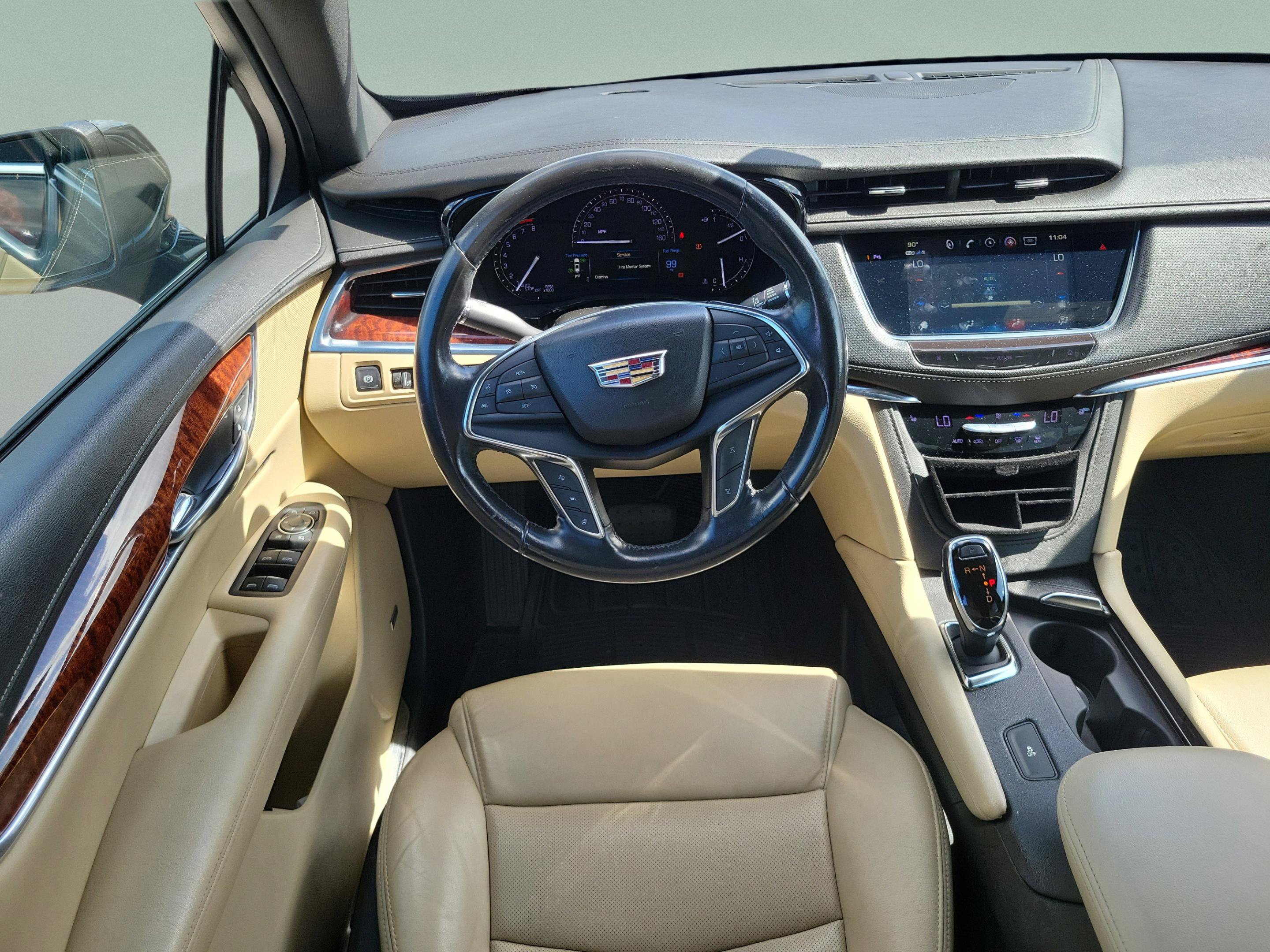 Used 2019 Cadillac XT5 Luxury FWD image 5