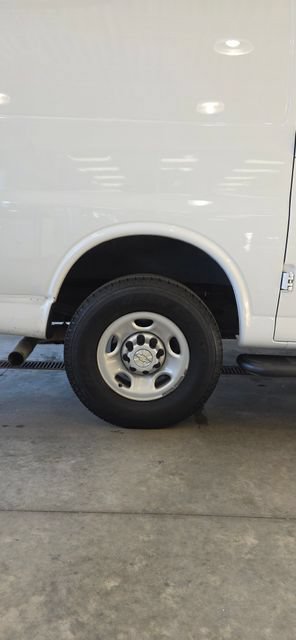 Used 2021 Chevrolet Express 2500 w/ Driver Convenience Package RWD image 25