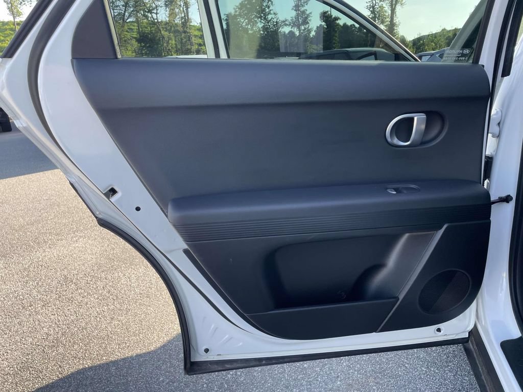 Certified 2024 Hyundai Ioniq 5 SEL RWD image 2