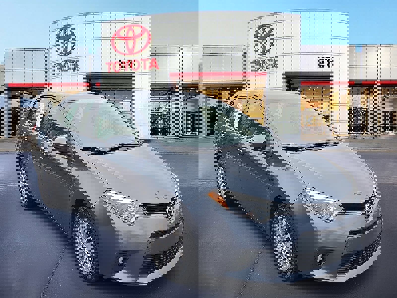 Used 2014 Toyota Corolla LE image 3
