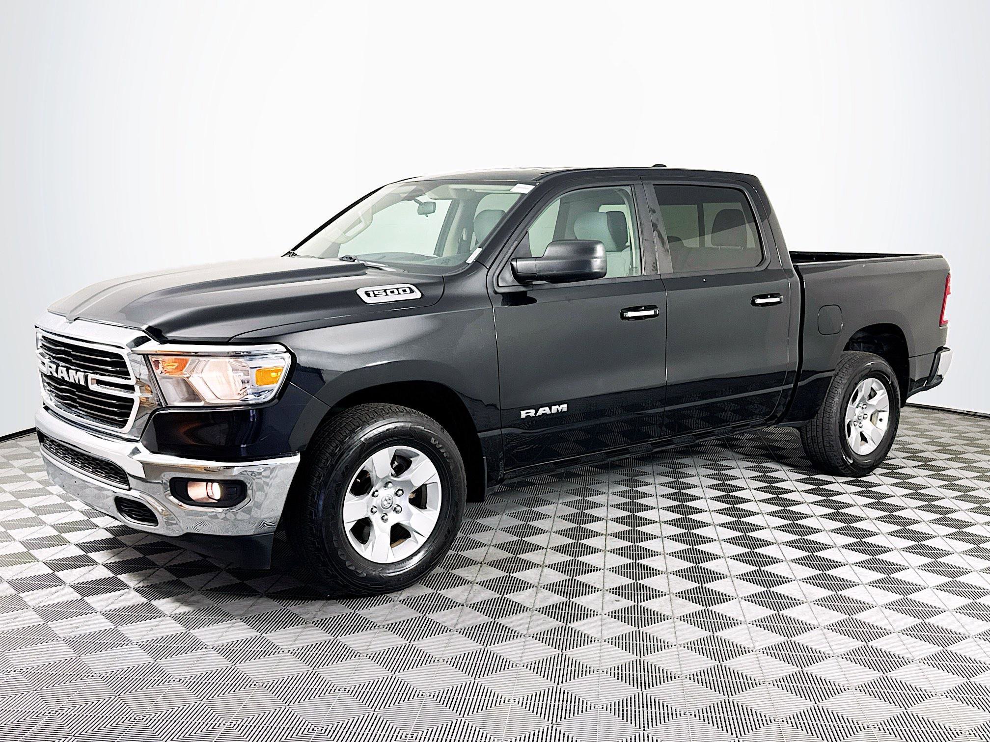 Used 2020 RAM 1500 Big Horn RWD image 4