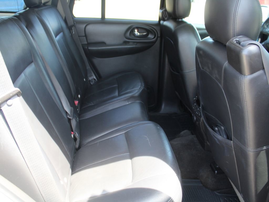 Used 2007 Chevrolet TrailBlazer LT AWD/4WD image 15