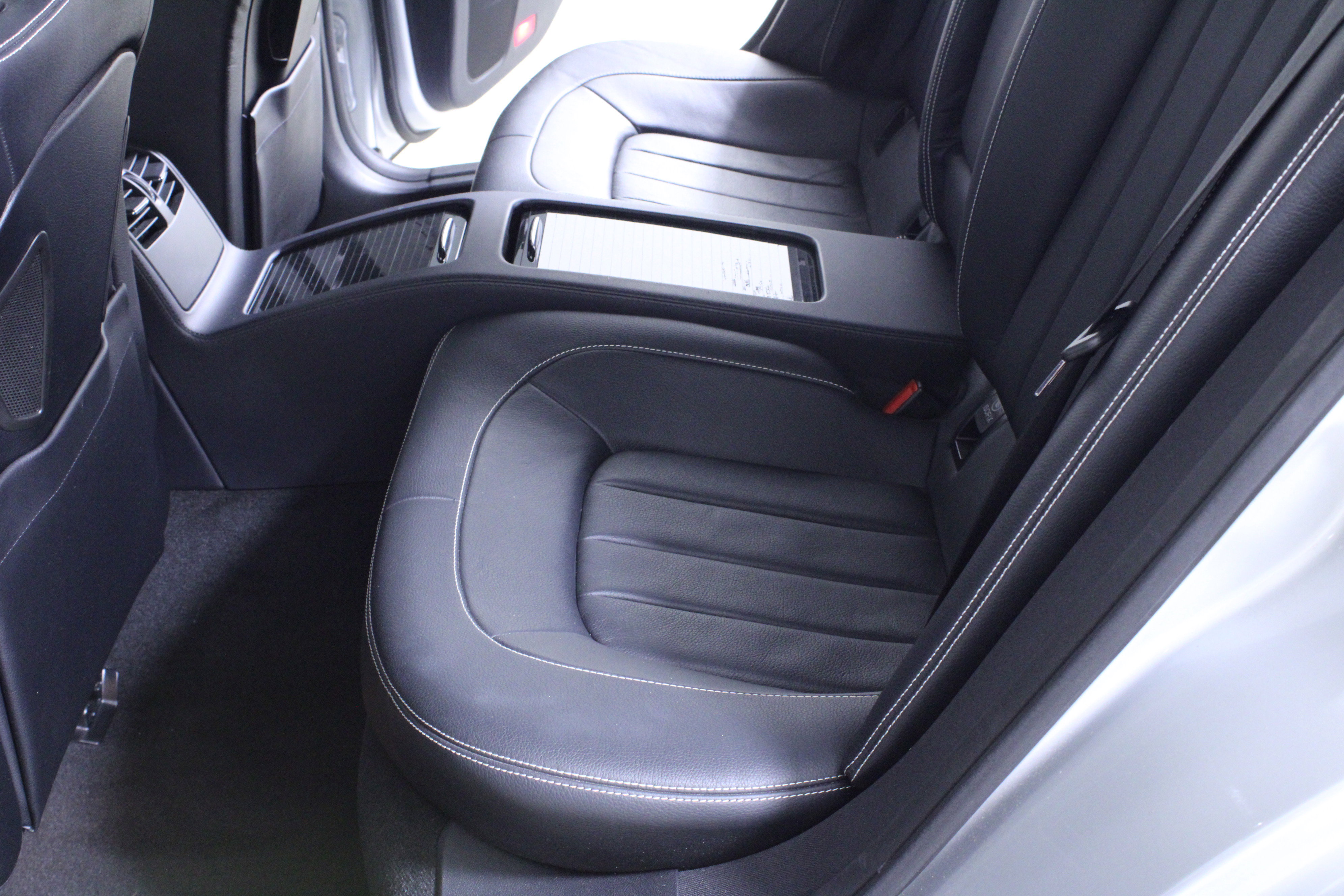 Used 2016 Mercedes-Benz CLS 400 image 11