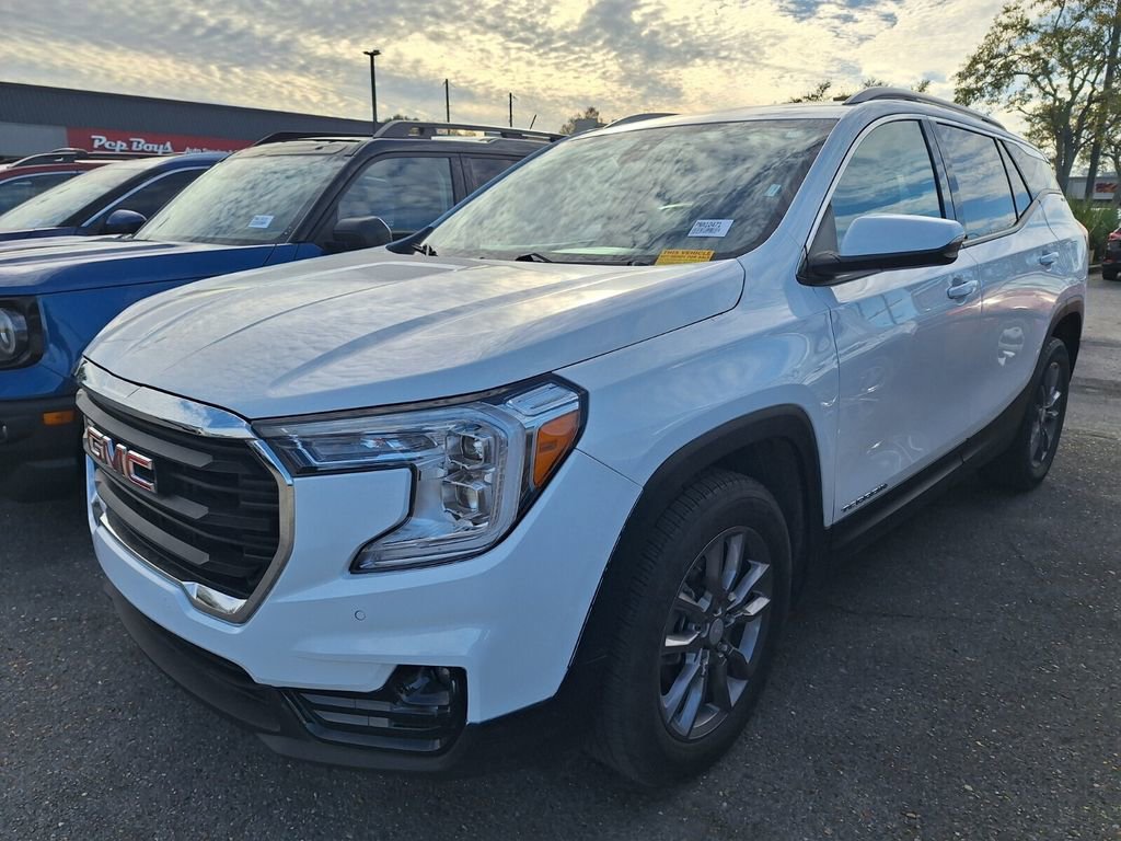 Used 2023 GMC Terrain SLT