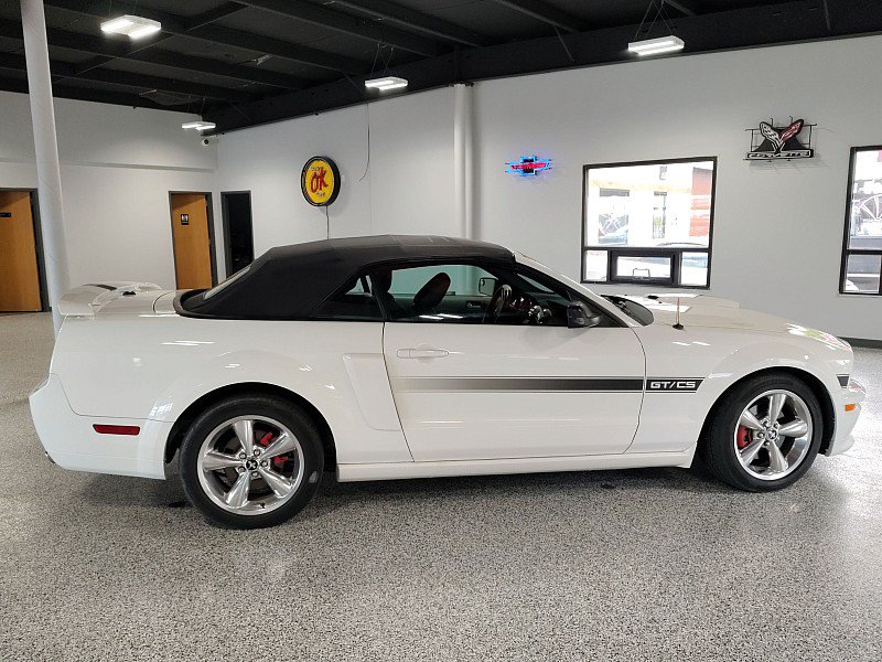 Used 2008 Ford Mustang GT Premium RWD image 14