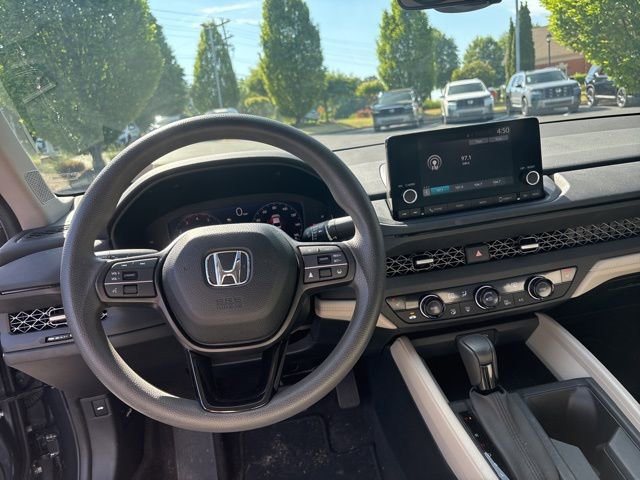 Certified 2023 Honda Accord EX image 14