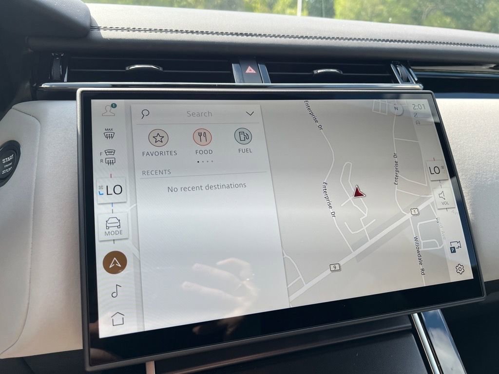 New 2026 Land Rover Range Rover Velar Dynamic SE image 18