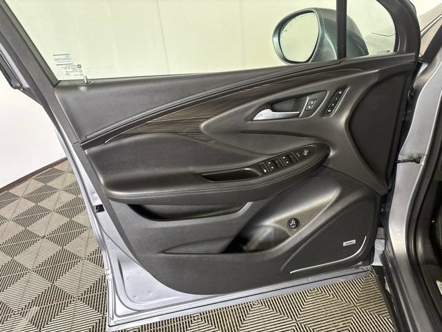 Used 2019 Buick Envision Premium AWD/4WD image 14
