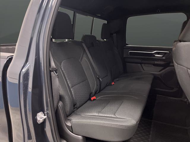 New 2026 RAM 1500 4x4 Crew Cab image 32
