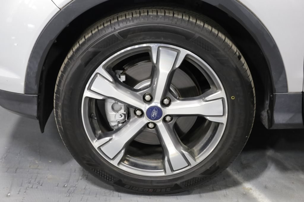 Used 2017 Ford Escape SE w/ SE Leather Comfort Package AWD/4WD image 38