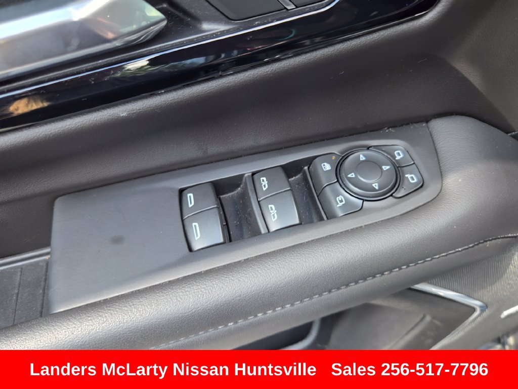 Used 2025 Chevrolet Tahoe Z71 w/ Z71 Off-Road Package AWD/4WD image 26