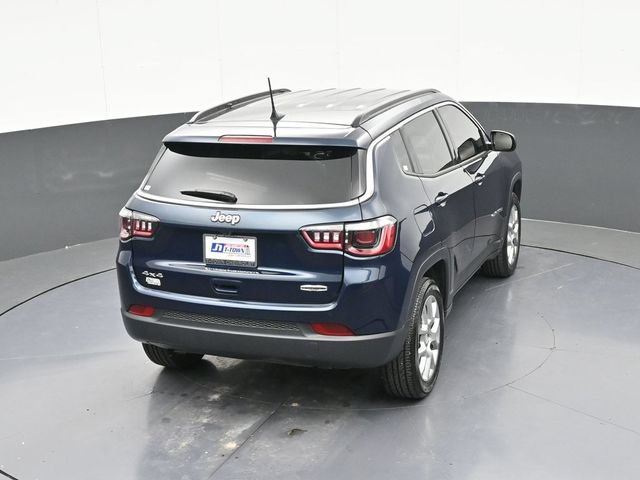 Used 2024 Jeep Compass Latitude AWD/4WD image 58