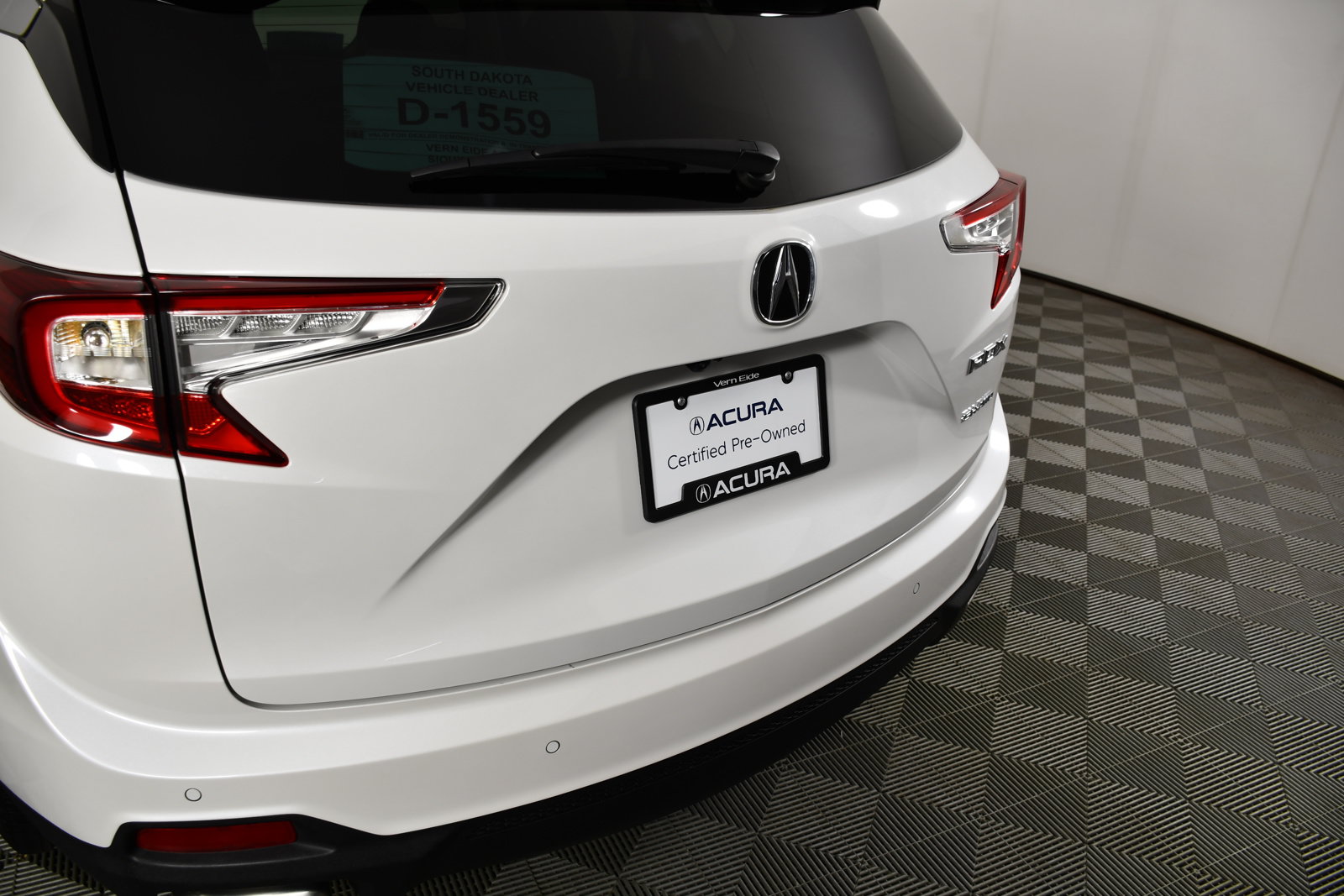 Certified 2024 Acura RDX w/ Technology Package AWD/4WD image 15