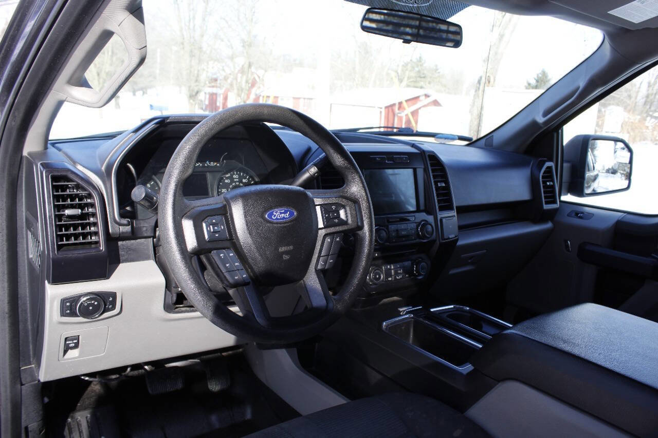 Used 2017 Ford F150 XL w/ Equipment Group 101A Mid AWD/4WD image 30