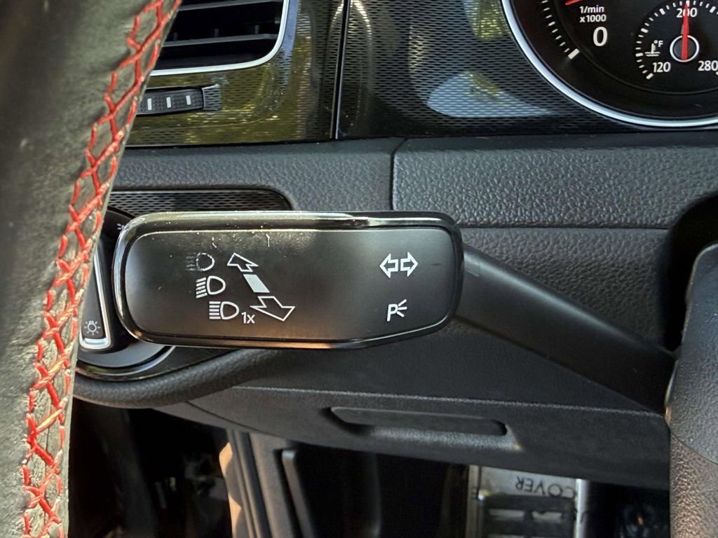 Used 2017 Volkswagen GTI Sport FWD image 25