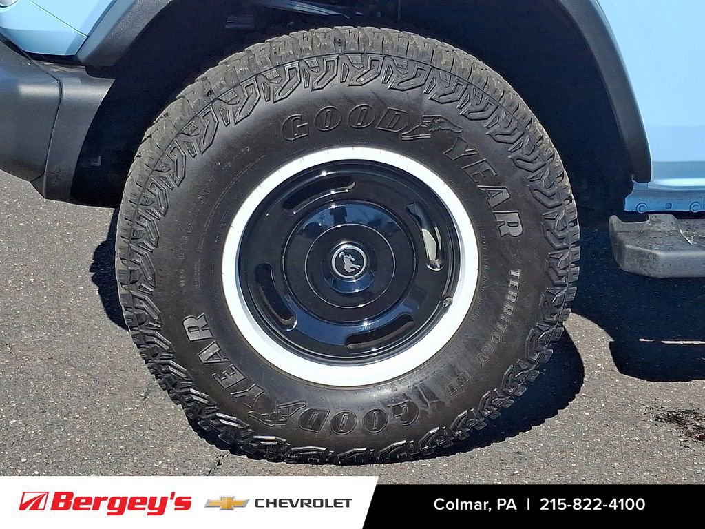 Used 2023 Ford Bronco Heritage Edition image 10