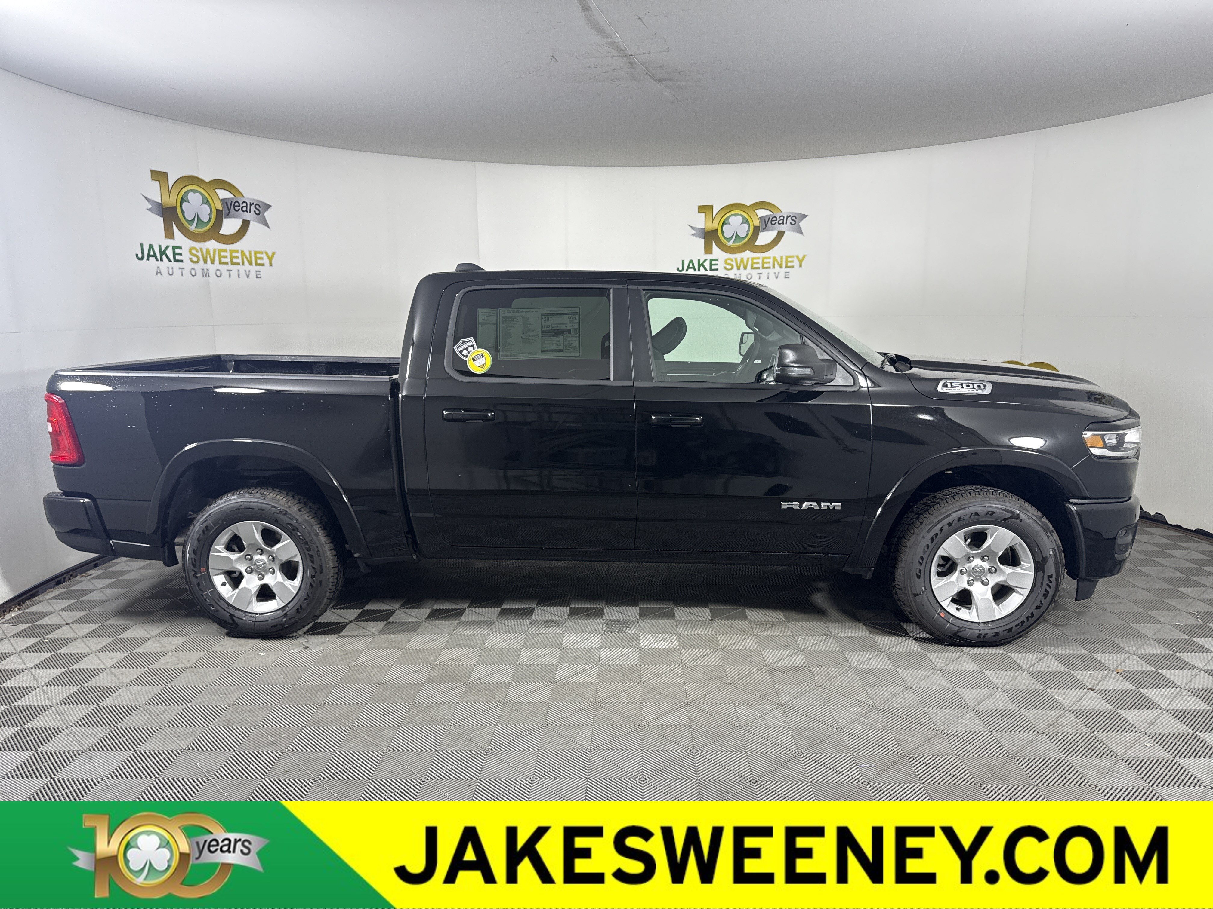 New 2026 RAM 1500 Big Horn AWD/4WD image 11