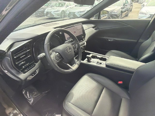 Used 2023 Lexus RX 350 Premium w/ Accessory Package (Z1) AWD/4WD image 24