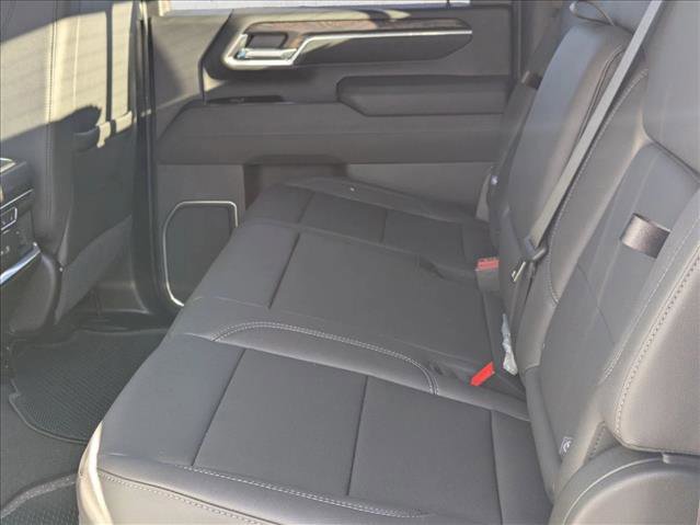 New 2026 GMC Sierra 2500 SLT w/ SLT Premium Package image 17