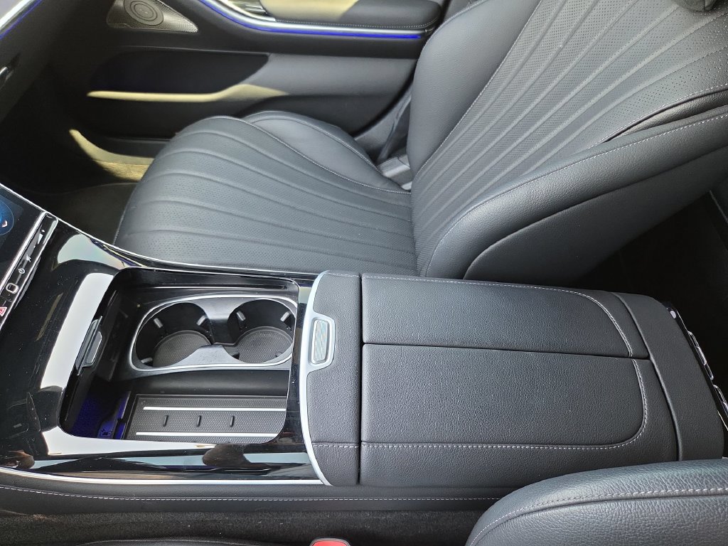Certified 2022 Mercedes-Benz S 580 4MATIC Sedan w/ AMG Line Package image 22