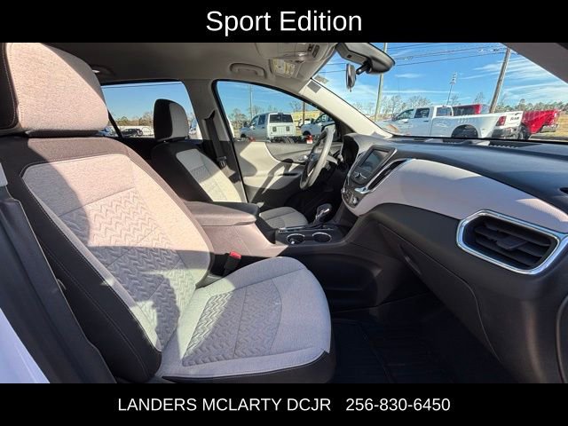 Used 2023 Chevrolet Equinox LS w/ LS Convenience Package image 10