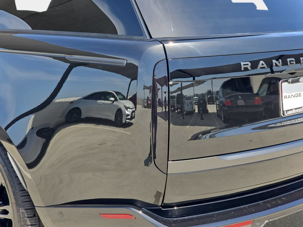 New 2026 Land Rover Range Rover SE AWD/4WD image 36